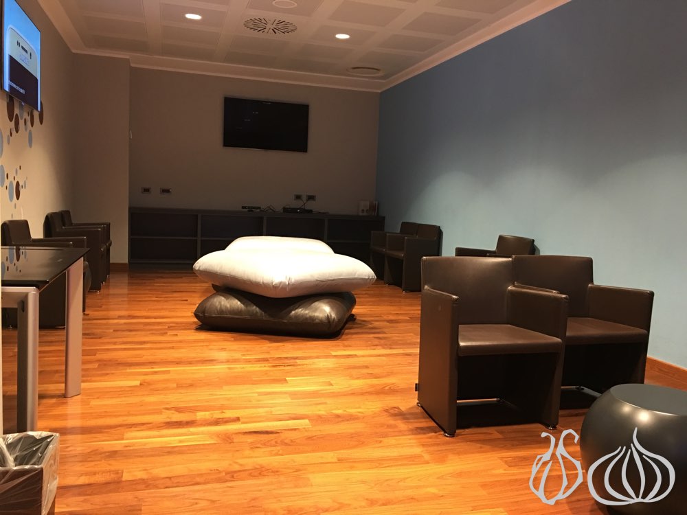 sala-montale-lounge-milan82016-02-17-10-55-00