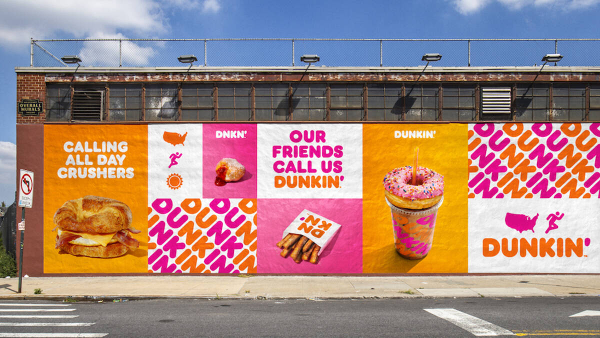 04-dunkin-appendix-ooh-wildposting2018-09-26-12-18-46