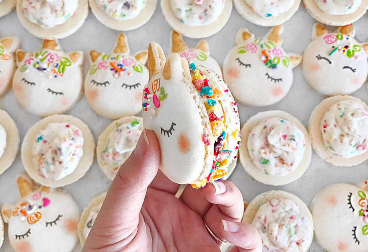 unicorn-macarons-2