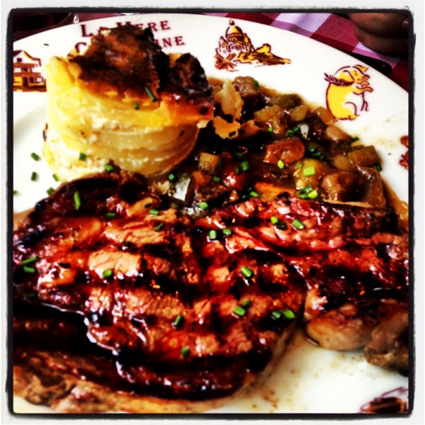 La_Mere_Catherine_Bistro_Montmartre_Paris16