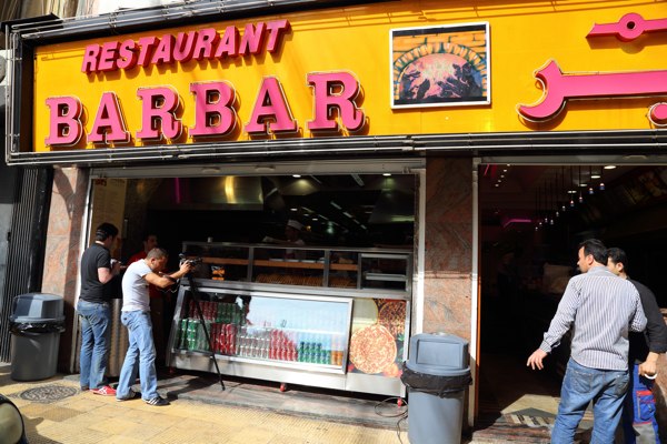 Mankoiche_Beirut_Tour_NoGarlicNoOnions_Barbar_Hamra20