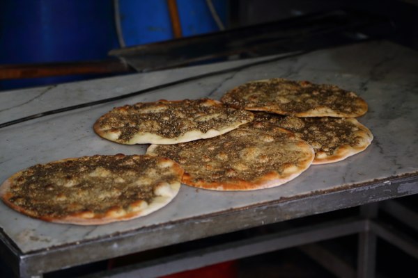 Mankoiche_Beirut_Tour_NoGarlicNoOnions_Furn_Hayek_Achrafieh10