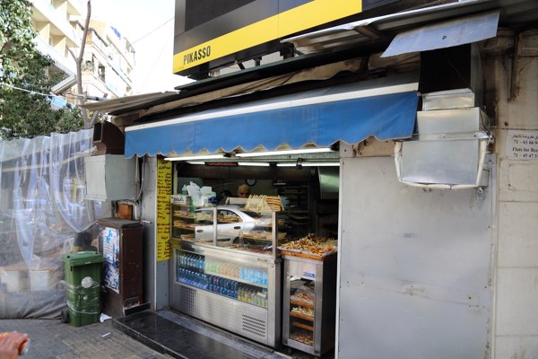 Mankouche_Beirut_Tour_NoGarlicNoOnions_Abdel_Aziz30