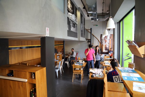 Mankouche_Beirut_Tour_NoGarlicNoOnions_ZWZ_Achrafieh26