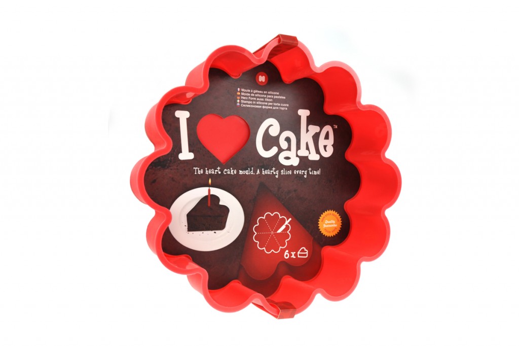I-Heart-Cake-Mold1-1024x682