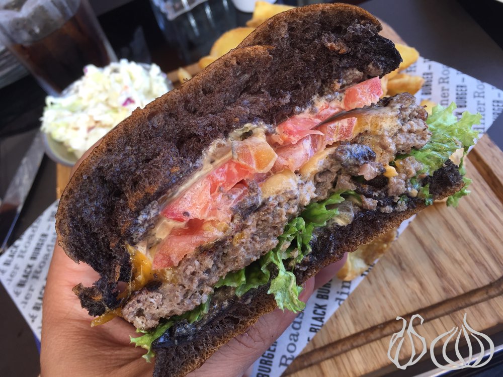 roadster-black-burger-jbeil212015-09-30-09-01-55