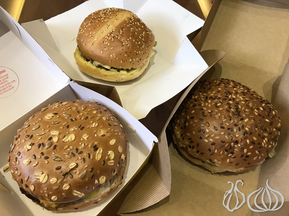 burger-comparison-roadster-crepaway-cbj-lebanon162016-11-10-11-06-08