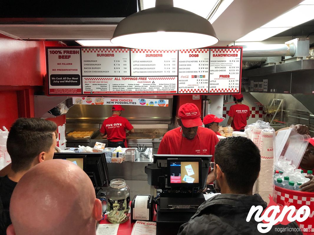 five-guys-burger-new-york382017-10-22-01-45-55