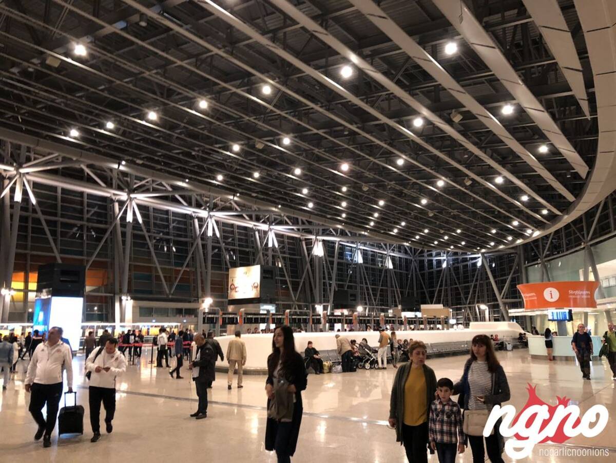 Armenia Airport - YouTube
