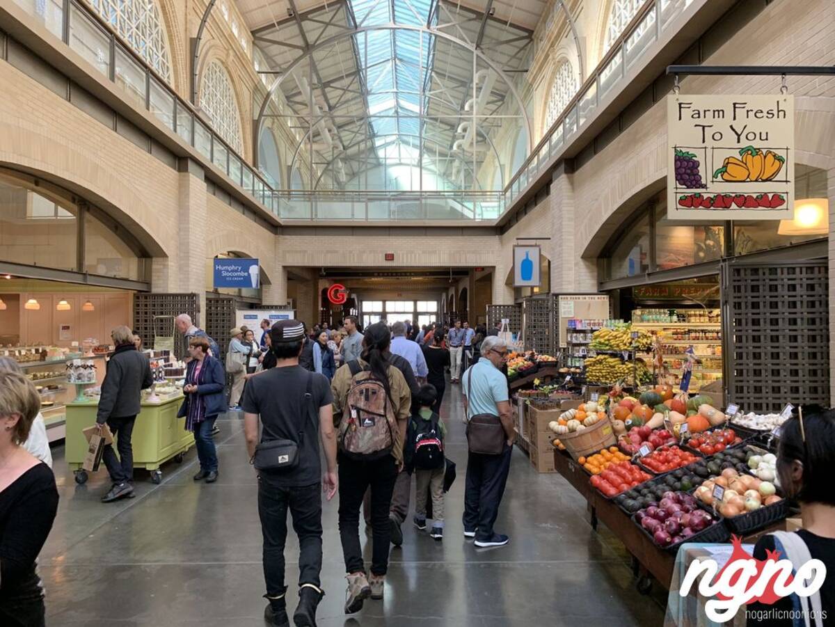 Ferry Plaza Farmers Market at the San Francisco Ferry Building