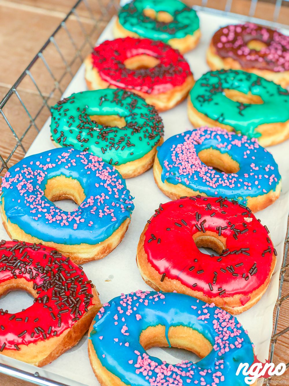 donuts-doughnuts-nogarlicnoonions-252020-04-21-10-07-55