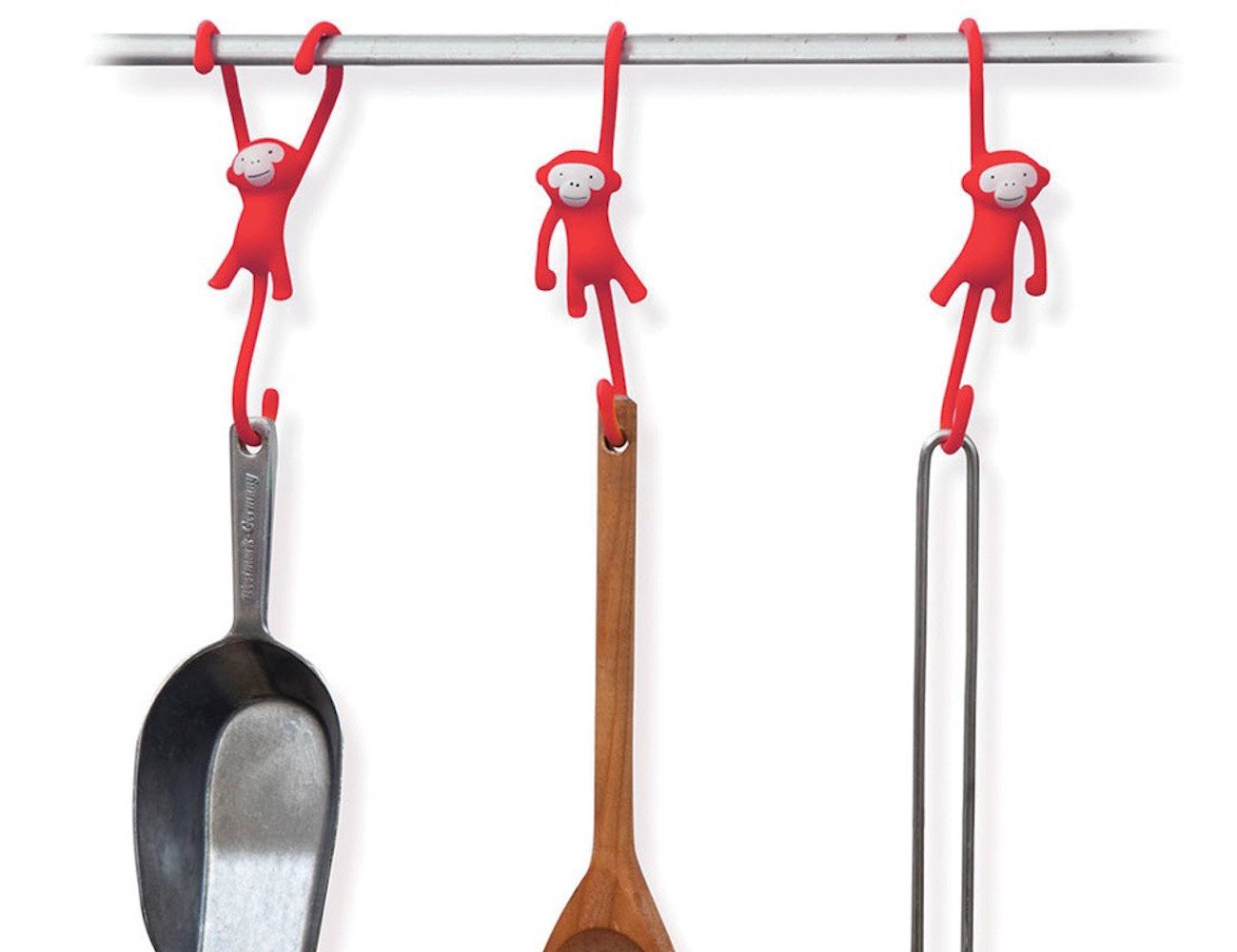Just-Hanging-Kitchen-Hooks-04_1