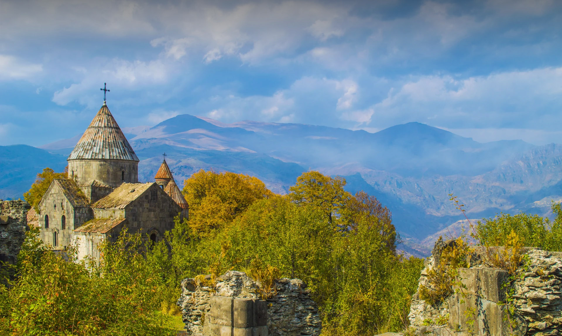2.sanahin-monastery-in-armenia
