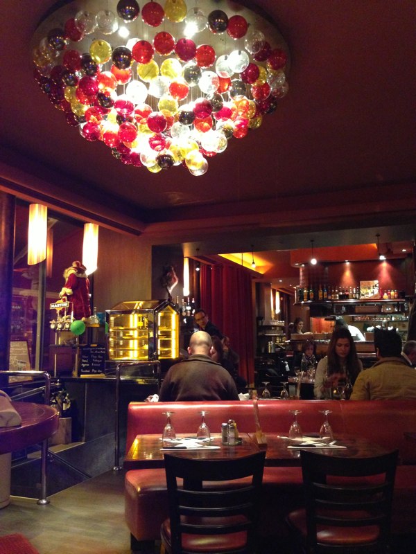 Tivoli_Pizzeria_Restaurant_Paris8